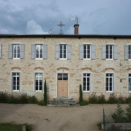 Le Cercle Chambres Climatisees Coligny ภายนอก รูปภาพ